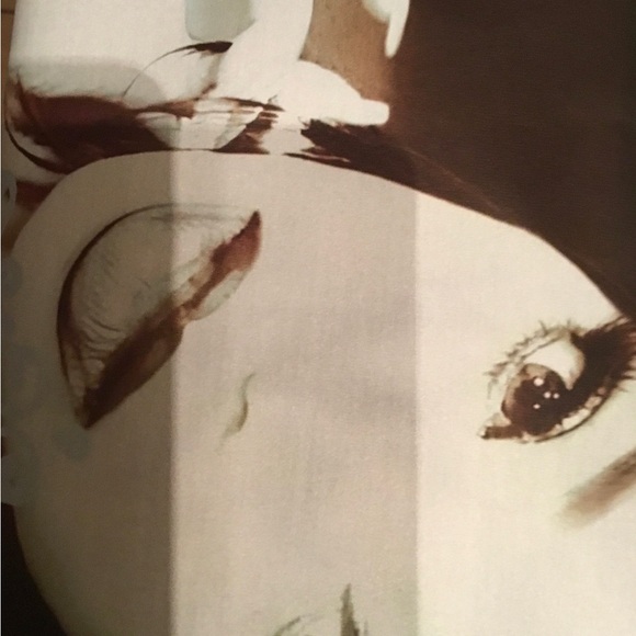 🆕 Customized SEXYBRAINBOUTIQUE Tee Motif: Im Not Just Beautiful; I’m Intelligent - Picture 9 of 14